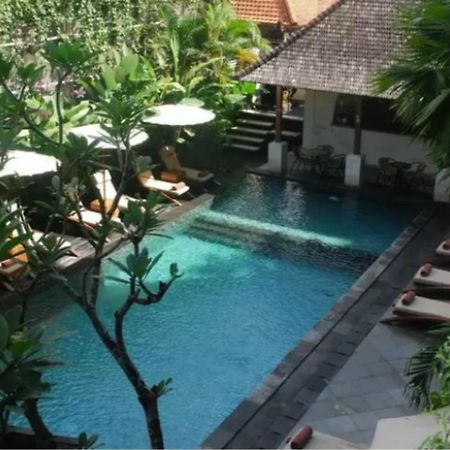 Ubud Village Hotel Экстерьер фото